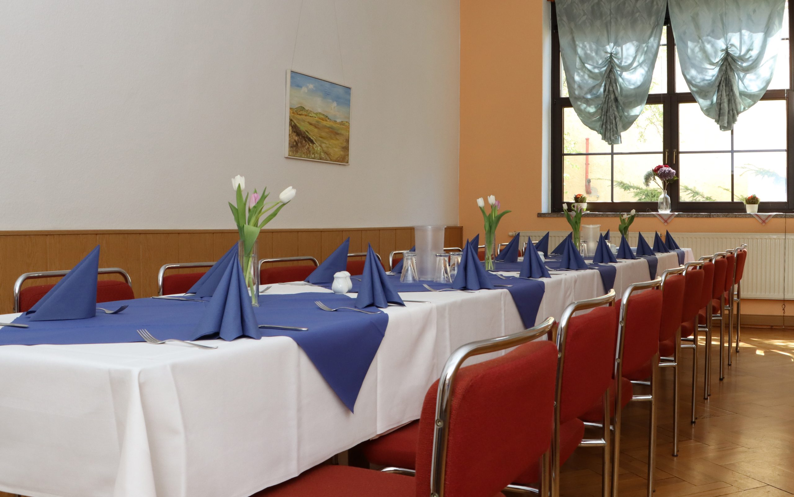 Lange Tafel im Zum Firstenstein